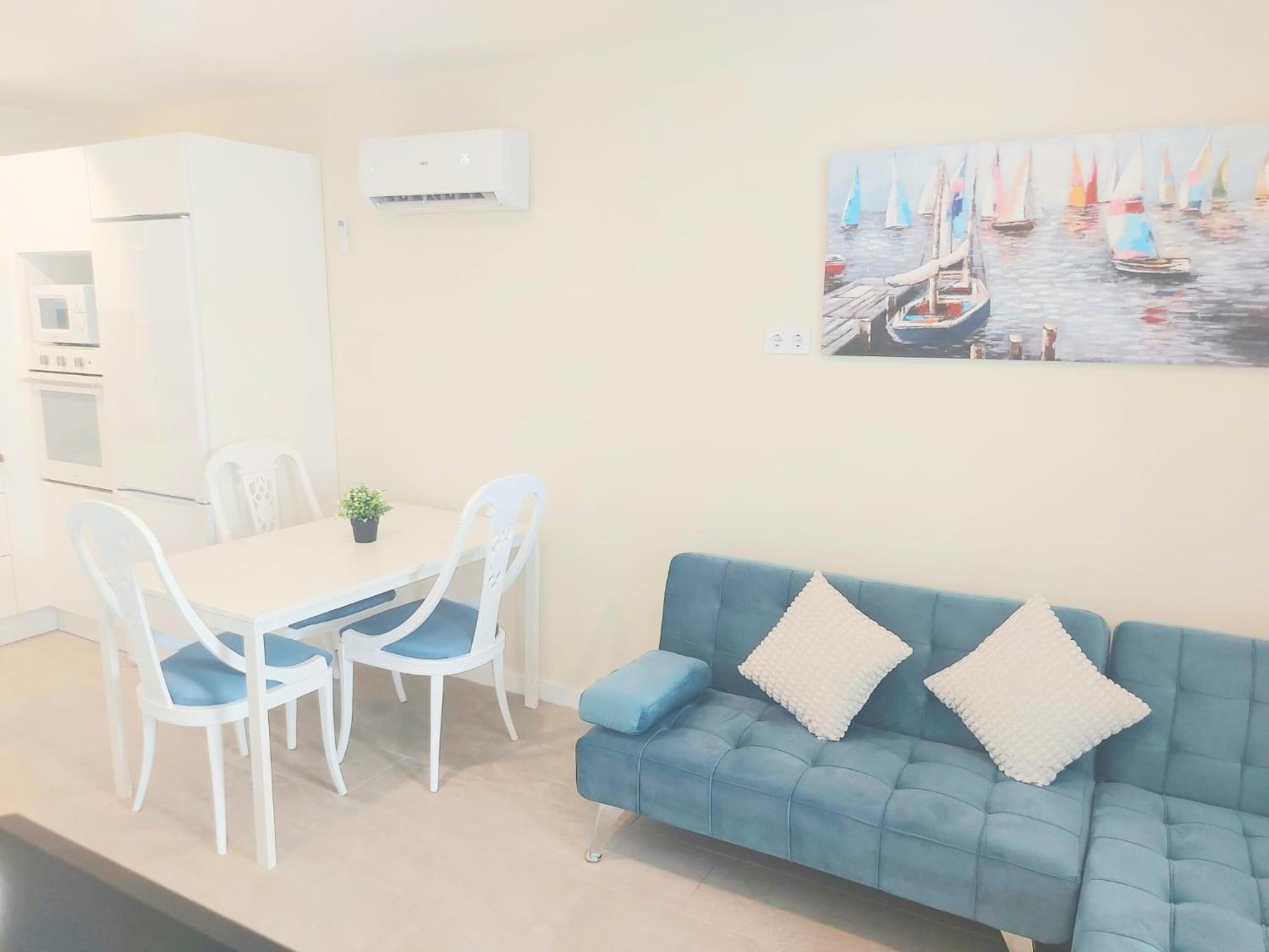 Estudio Luminoso En Puerto Marina Benalmádena Exterior foto