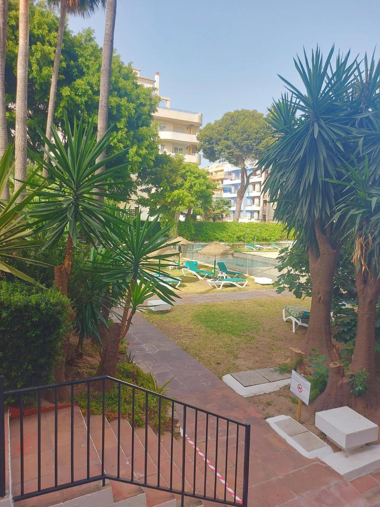 Estudio Luminoso En Puerto Marina Benalmádena Exterior foto